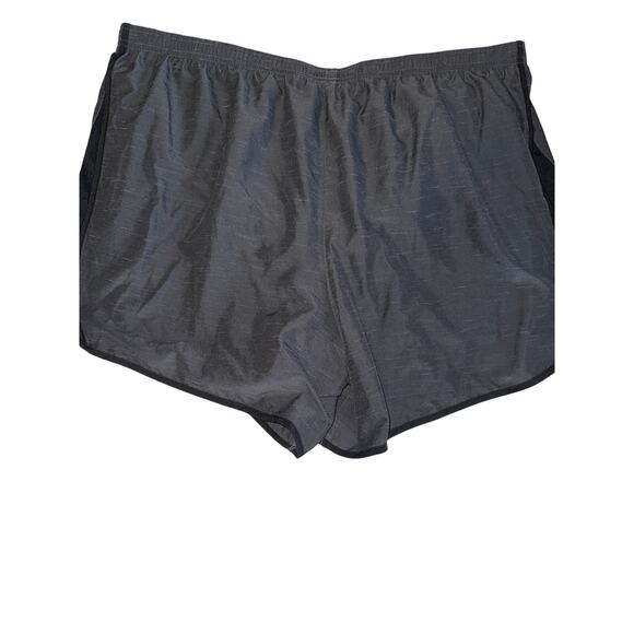 NIKE SHORTS size 2X - Picture 3 of 4